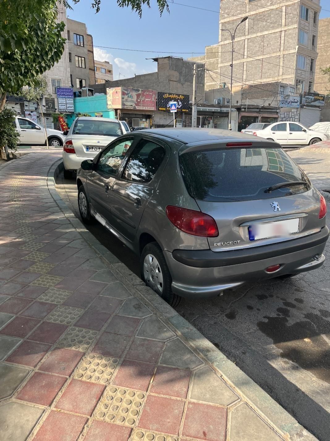پژو 206 تیپ ۲، مدل ۱۳۸۴|خودرو سواری و وانت|تهران, شهرک طالقانی|دیوار