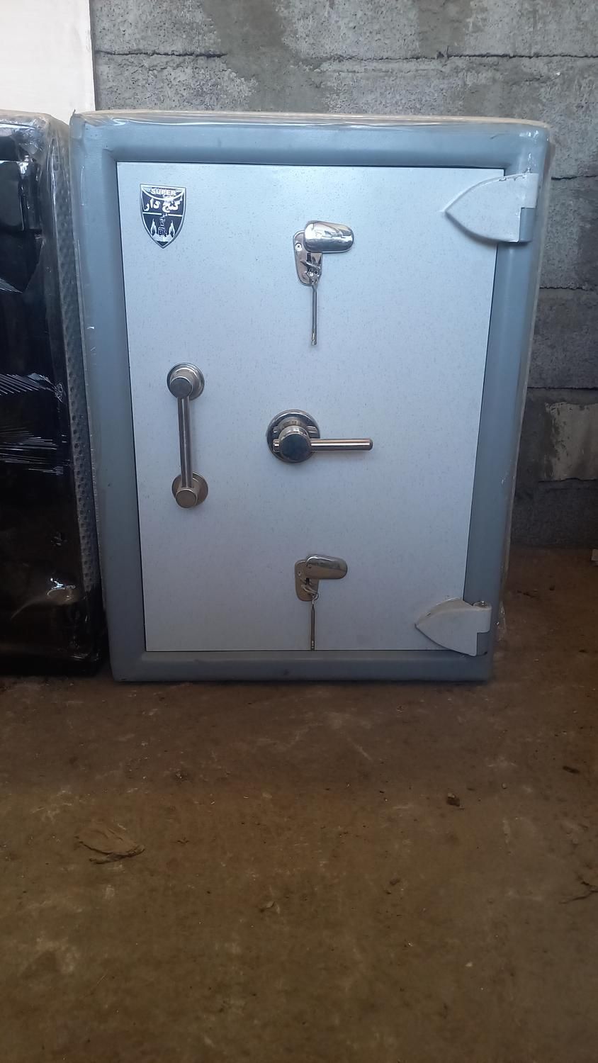 گاوصندوق برند رمز مکانیکی و دیجیتالی|ابزارآلات|تبریز, |دیوار