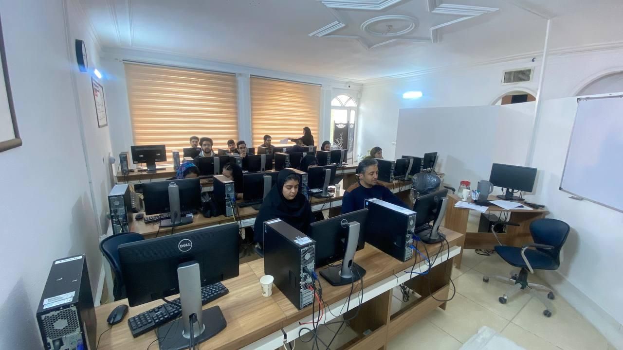 آموزش‌ببین استخدام شو‌.حسابداری،کامپیوتر|استخدام اداری و مدیریت|گلبهار, |دیوار