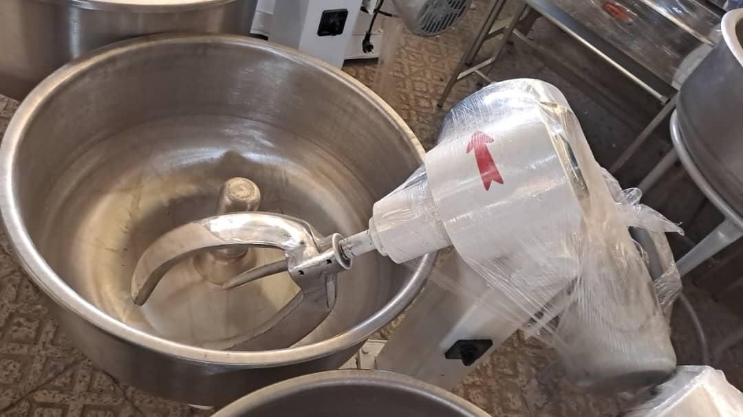 (تسمه آلمان ۷۶خمیرکن خمیرگیر۶۷ خمیر گیر۷۶)تنور|ماشین‌آلات صنعتی|اصفهان, رهنان|دیوار