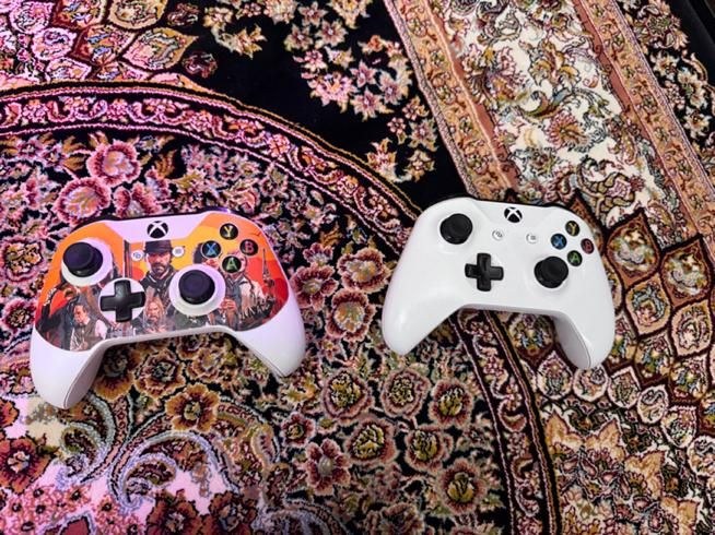 یک دستگاه Xbox one s همراه با لوازم جانبی|کنسول، بازی ویدئویی و آنلاین|اهواز, کیانپارس |دیوار