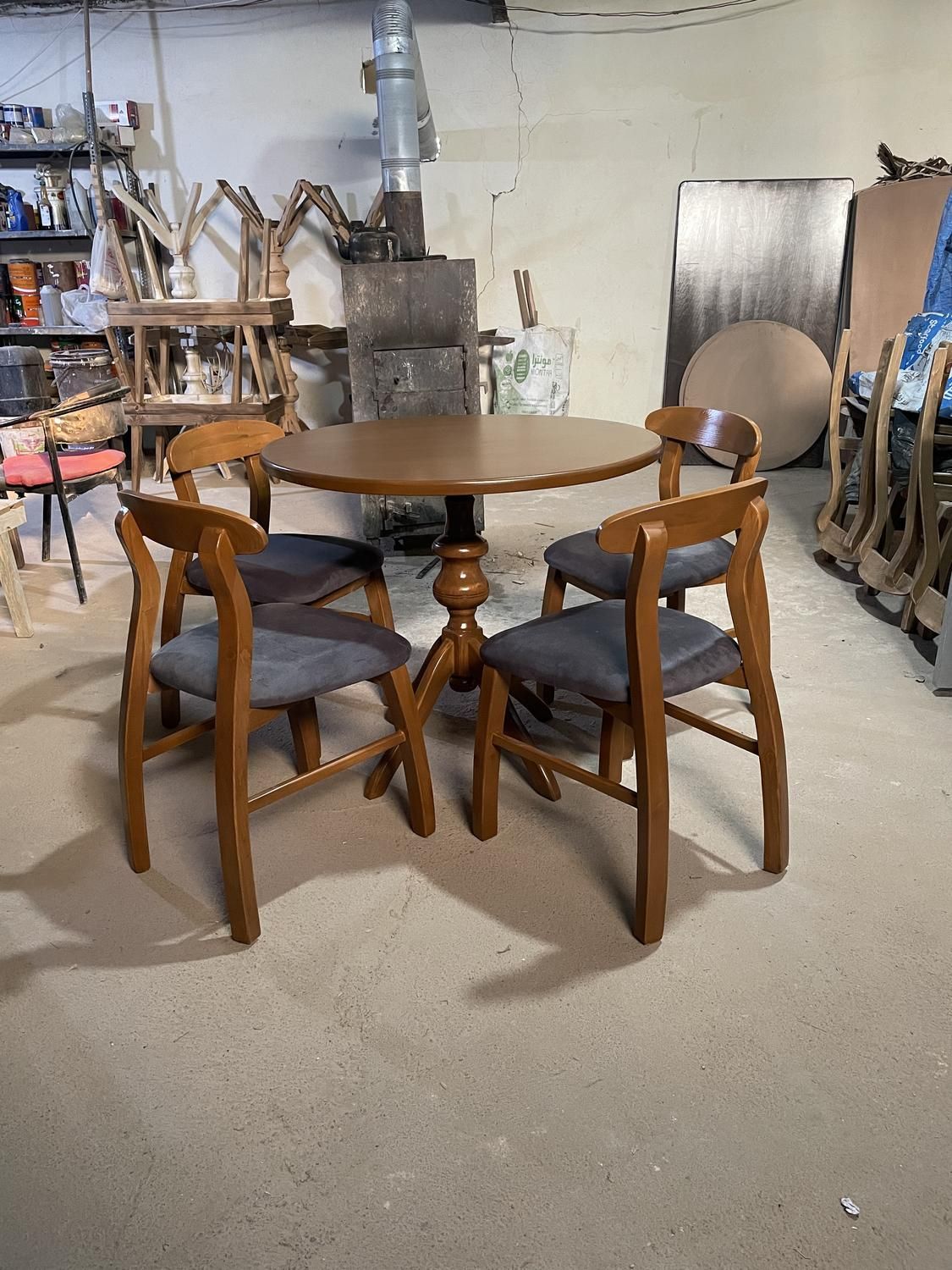 میزوصندلی نهارخوری مدل لویی۴نفره|میز و صندلی غذاخوری|تهران, یافت آباد جنوبی|دیوار