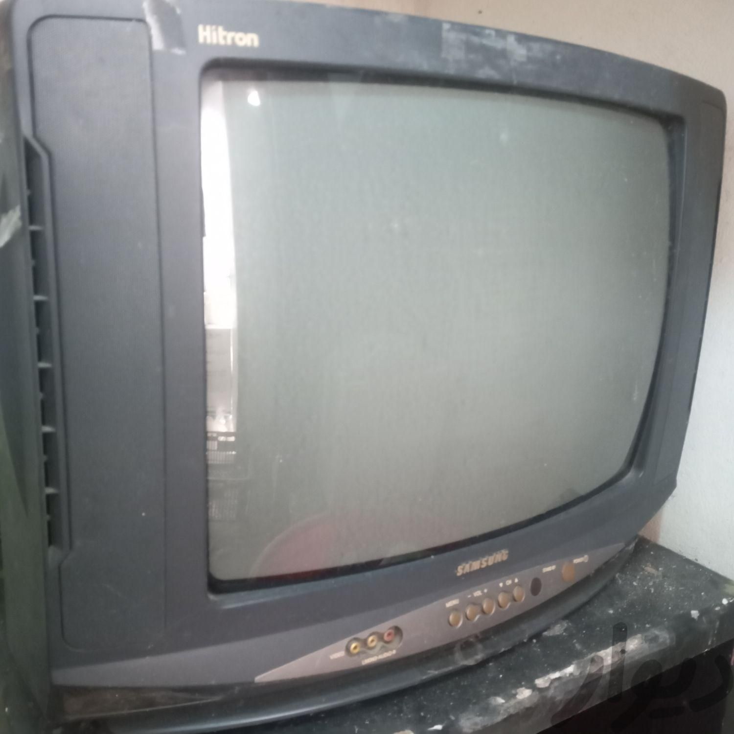 تلویزیون قدیمی سامسونگ سالم|تلویزیون و پروژکتور|رشت, چله‌خانه|دیوار