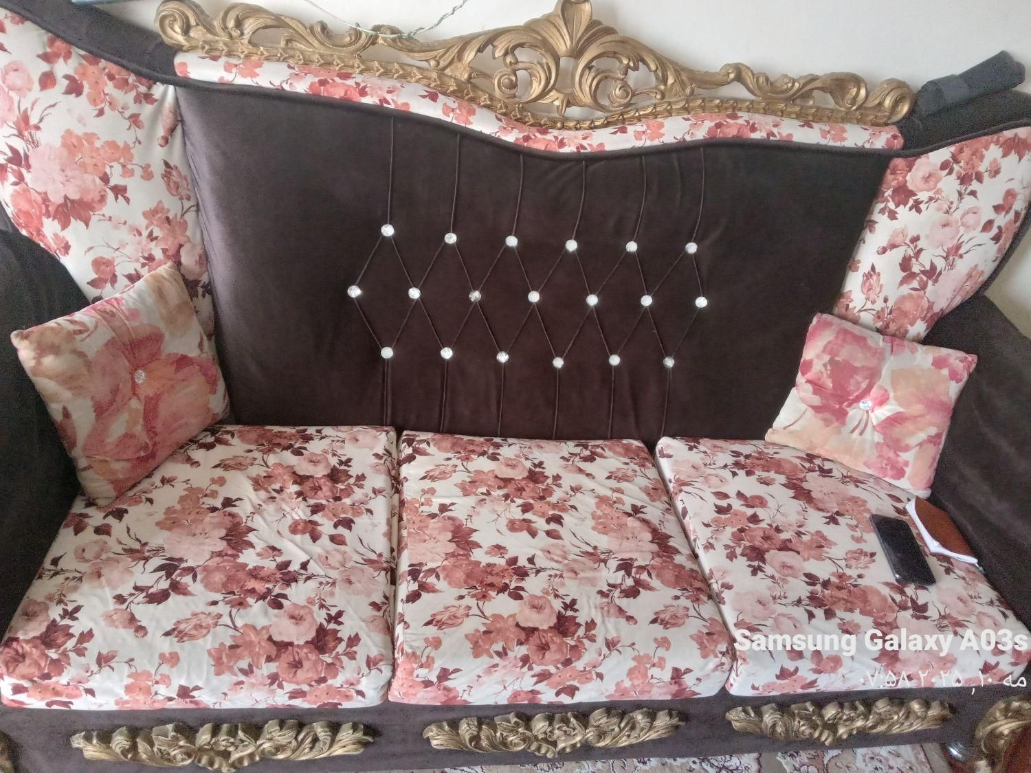 مبل ۷نفره میز عسلی  تخت دونفره  آهنی و چوبی  ۵شعل|مبلمان خانگی و میز عسلی|گلستان (تهران), |دیوار