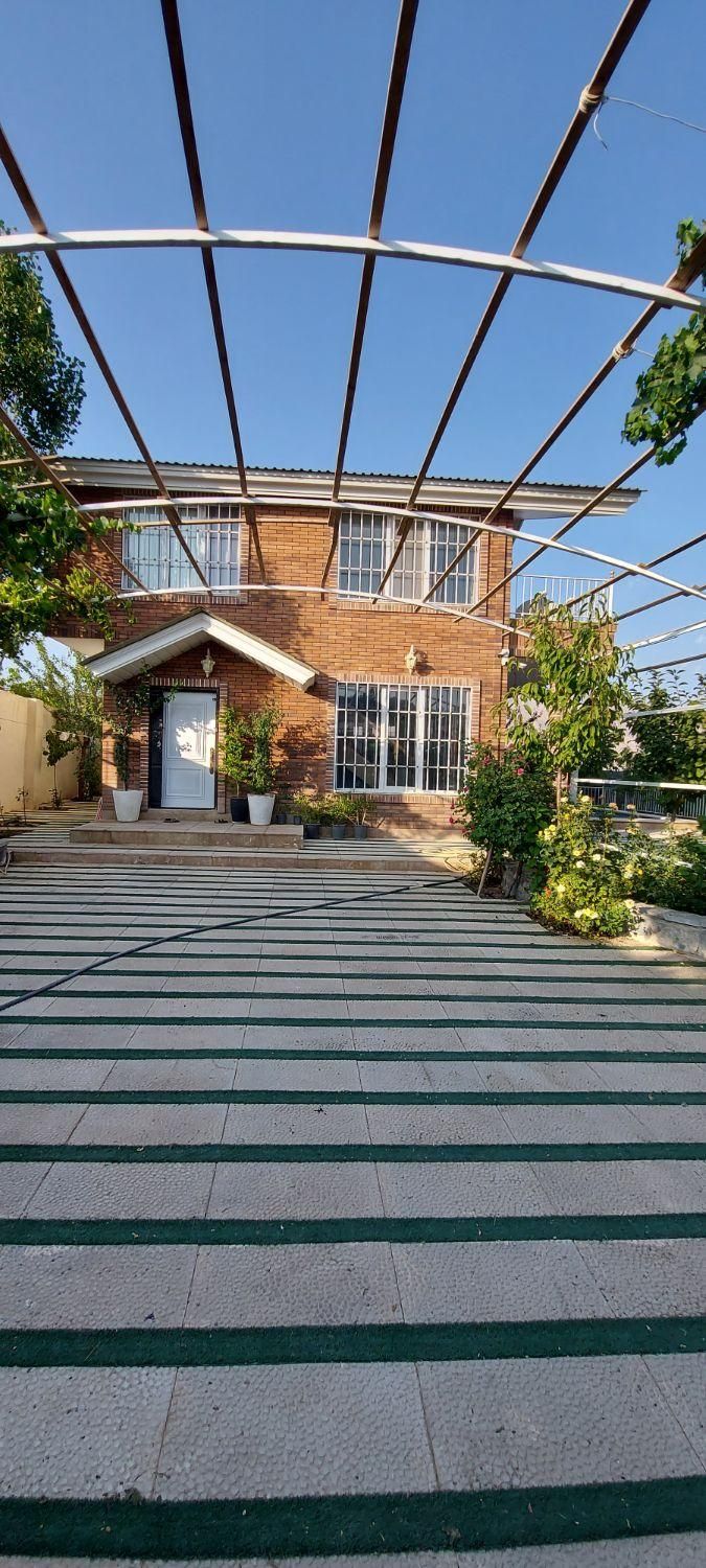 ۱۰۰۰ متر ویلای دوبلکس سند دار|فروش خانه و ویلا|آبسرد, |دیوار