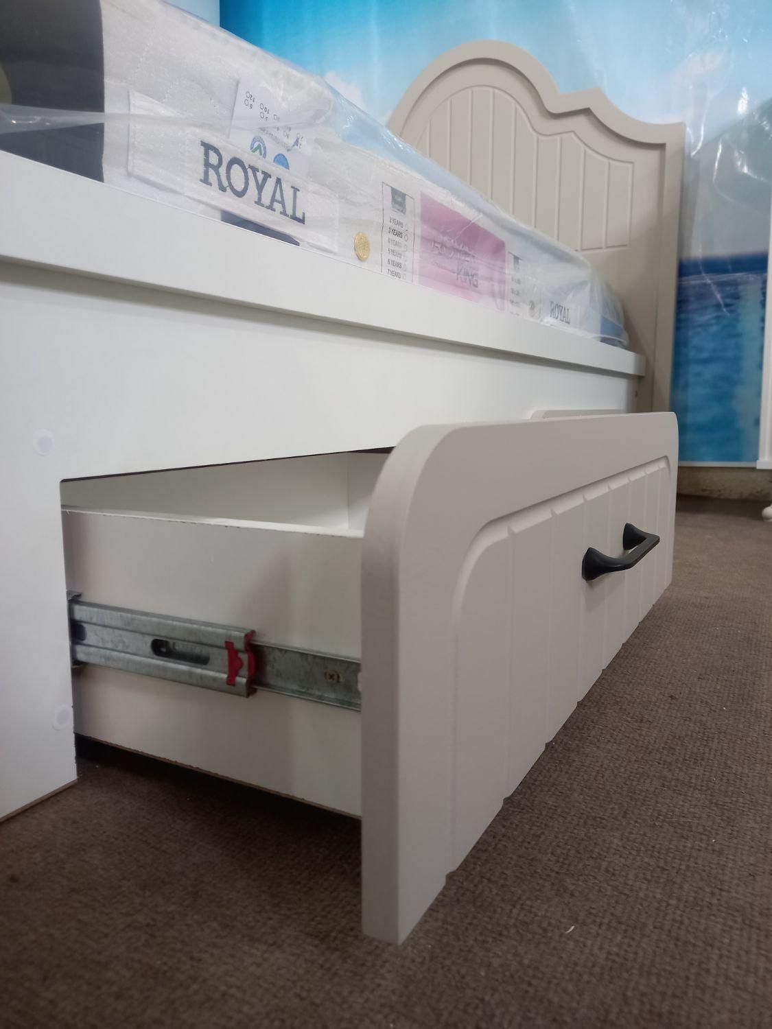 تخت و سرویس خواب نوجوان مدل ساحل ممبران|تخت و سرویس خواب|کرج, مصباح|دیوار