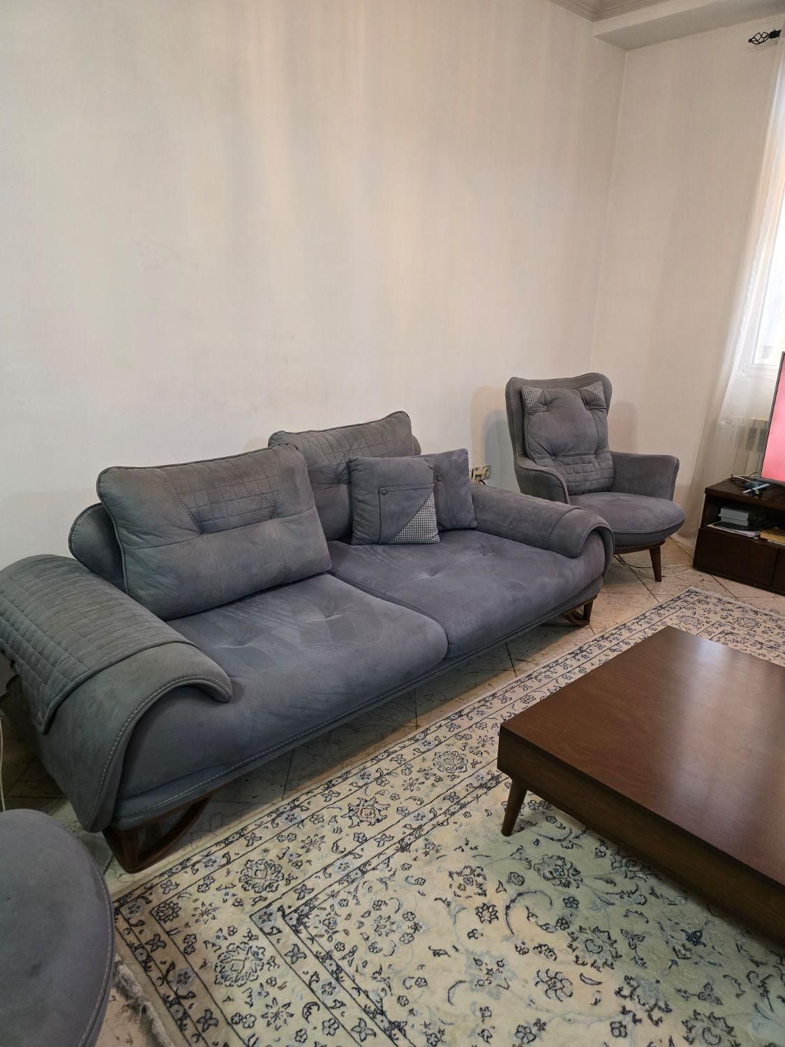 مبلمان ۷نفره|مبلمان خانگی و میز عسلی|تهران, طرشت|دیوار