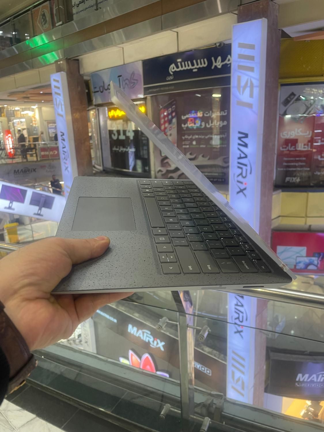 سرفیس لب تاپi7 nasl 8 ram 16 ssd 512 2|رایانه همراه|تهران, میرداماد|دیوار
