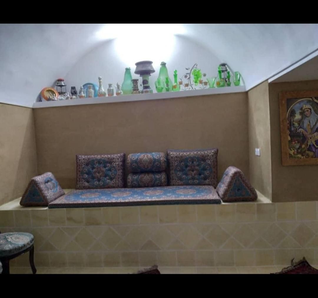 شاه نشین کلاسیک|پشتی|یزد, |دیوار