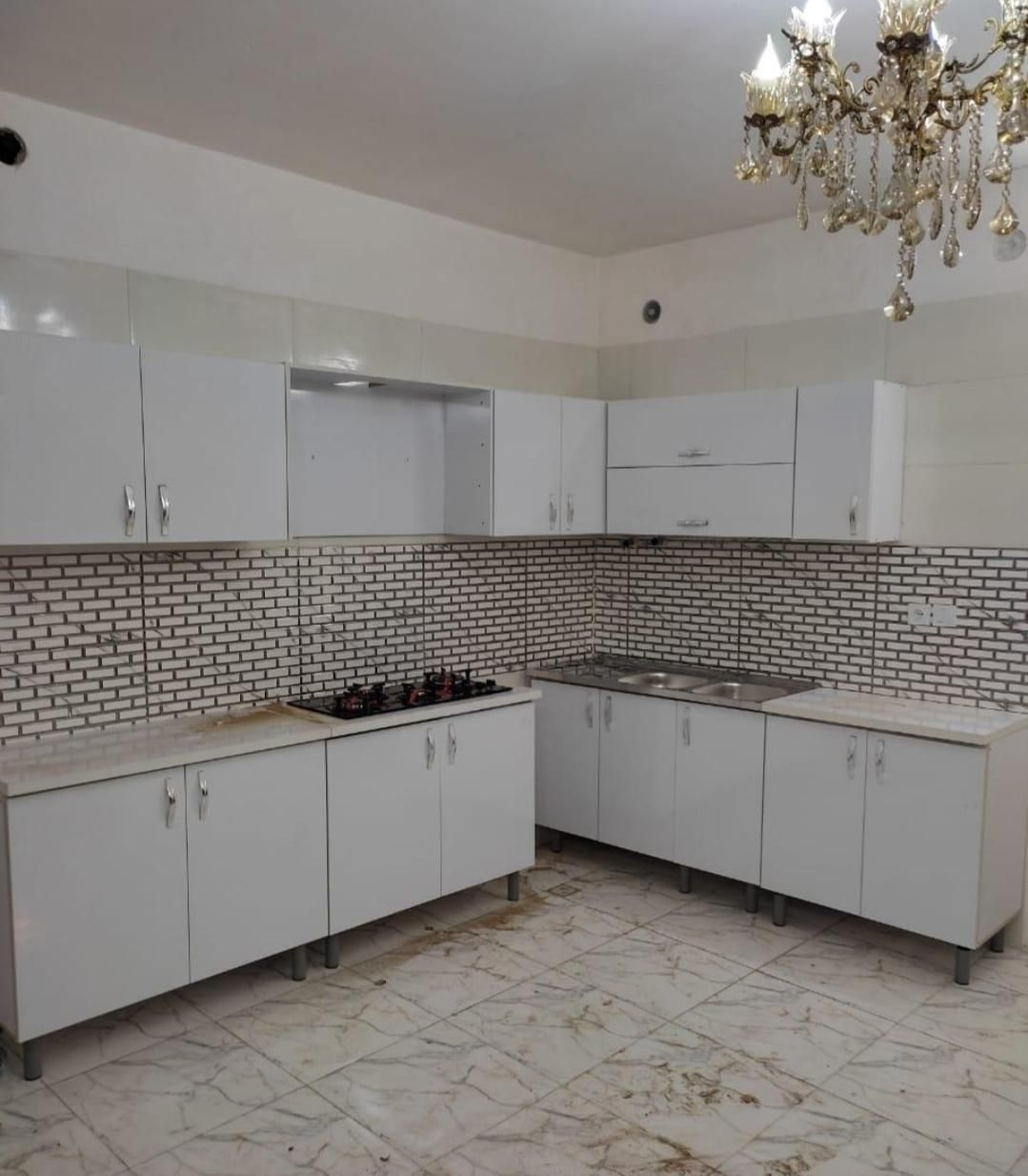 کابینت و کمد دیواری آماده قابل حمل|مصالح و تجهیزات ساختمان|میانه, |دیوار