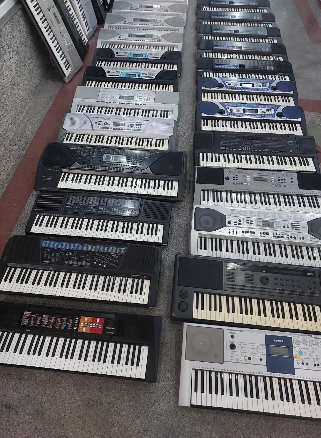 ارگ یاماها کاسیو پیانو Yamaha Casioخریدارکیبورد1|پیانو، کیبورد، آکاردئون|تهران, پونک|دیوار