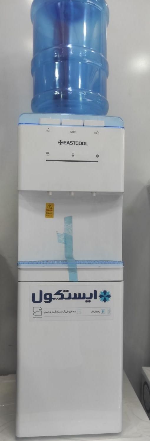 آبسردکن ایستکول مدل ۴۱۰ یخچالدار|آب‌سردکن و تصفیه آب|رشت, بازار|دیوار