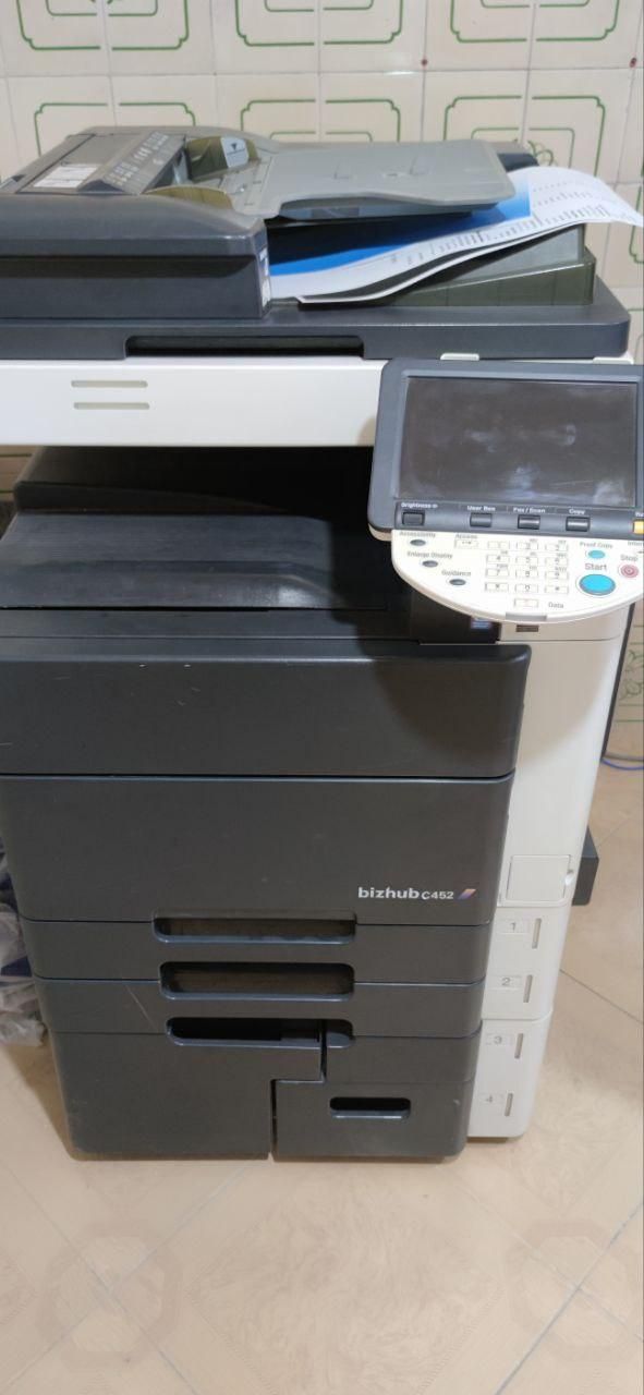وسایل دستگاه کافی نت پرینتر لیزری رنگی و پرینتر hp|پرینتر، اسکنر، کپی، فکس|مشهد, هفده شهریور|دیوار