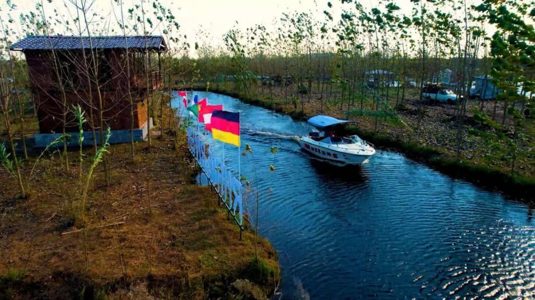 تبدیل رویاهاتون با ویلاهای ما|فروش خانه و ویلا|خوانسار, |دیوار