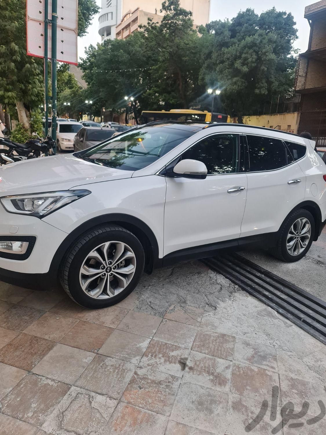 هیوندای سانتافه ix 45 2400cc، مدل ۲۰۱۵