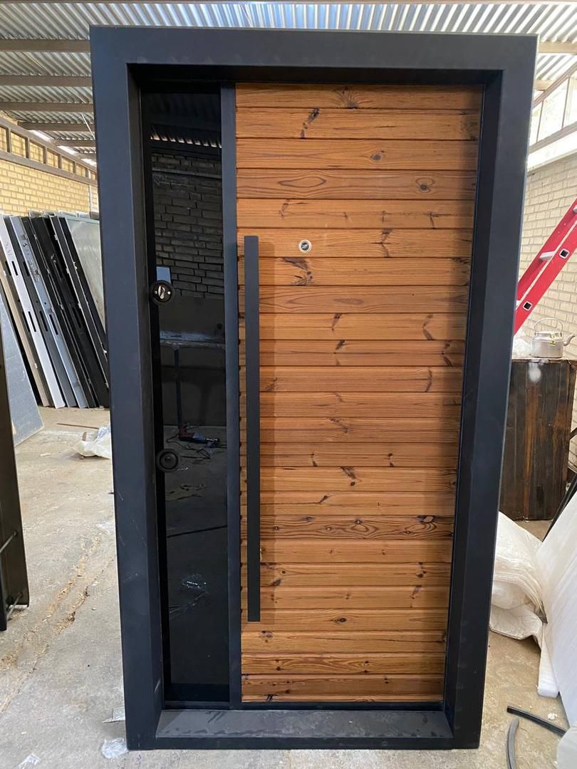 ساخت و فروش درب ضد سرقت،ضد حریق و چوبی|مصالح و تجهیزات ساختمان|شاهینشهر, |دیوار