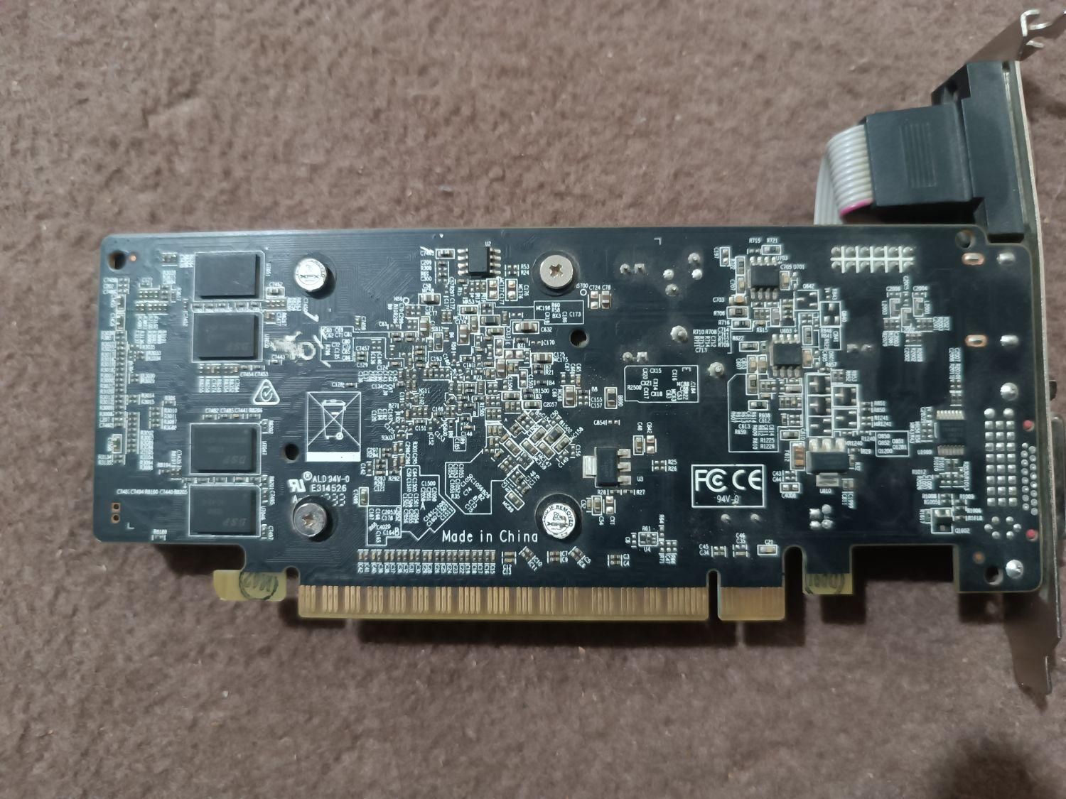 گرافیک یک گیگ DDR 3 128|قطعات و لوازم جانبی رایانه|رباط‌کریم, |دیوار