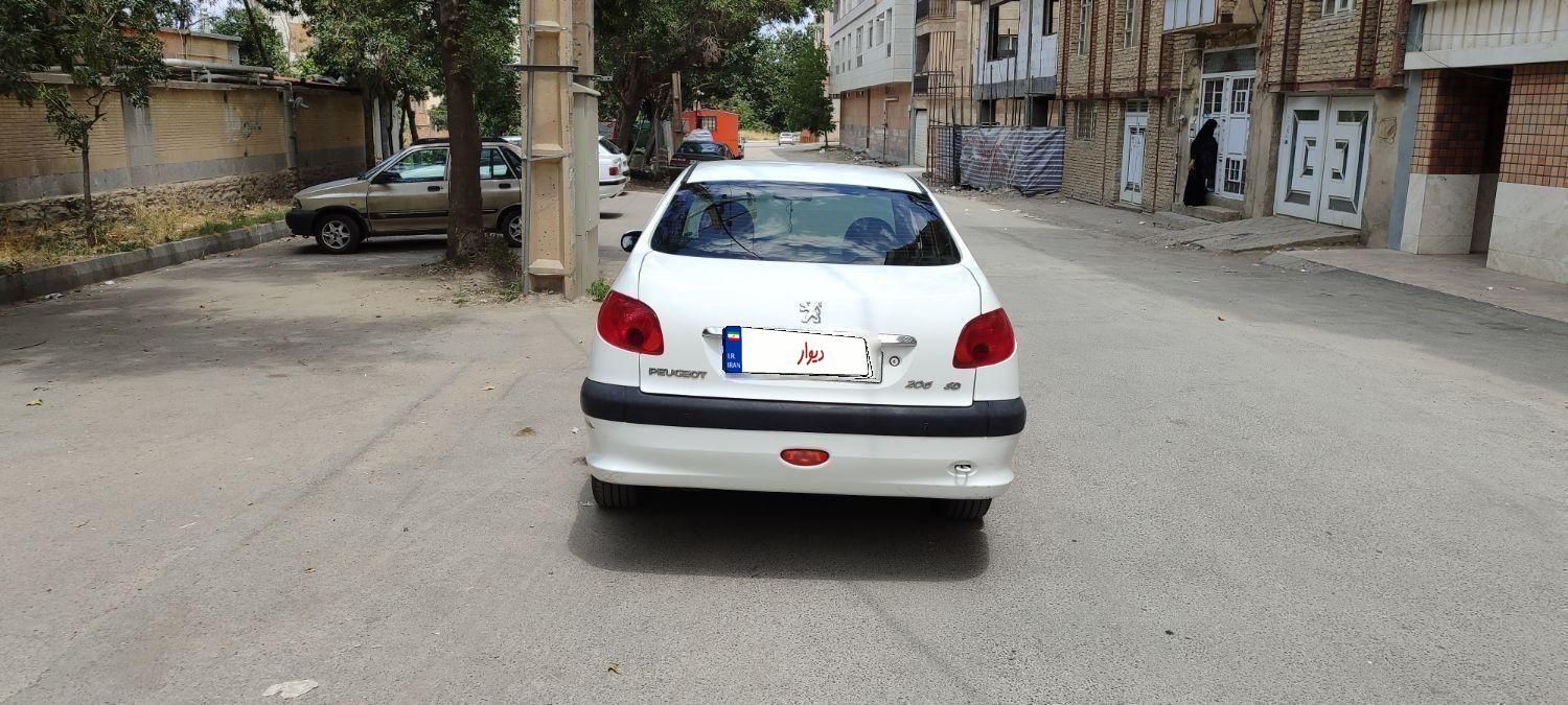 پژو 206 SD V8، مدل ۱۳۹۳|خودرو سواری و وانت|همدان, |دیوار