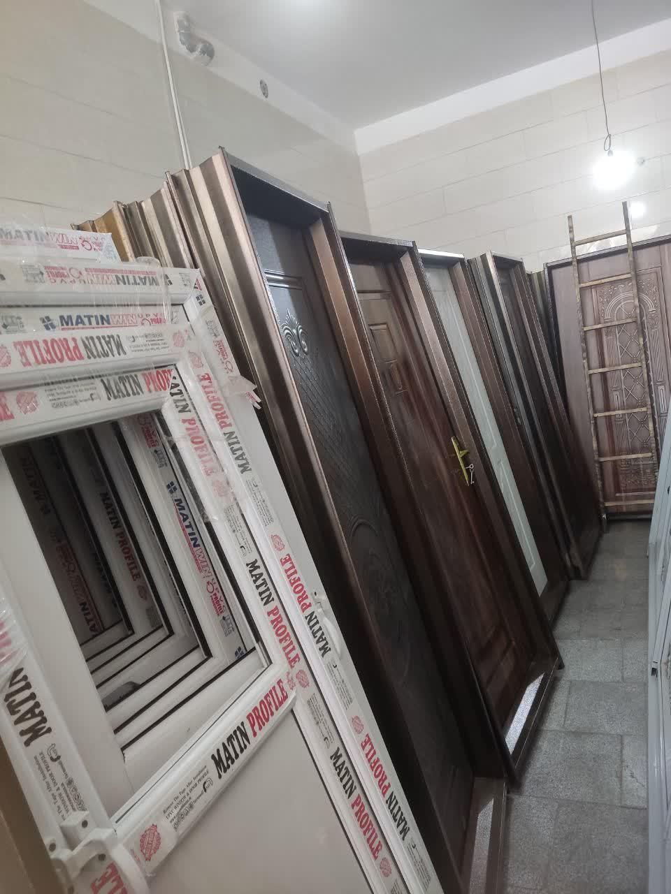 تولیدی درب اتاق،درب ضدسرقت،در پنجره pvc|مصالح و تجهیزات ساختمان|ارومیه, |دیوار