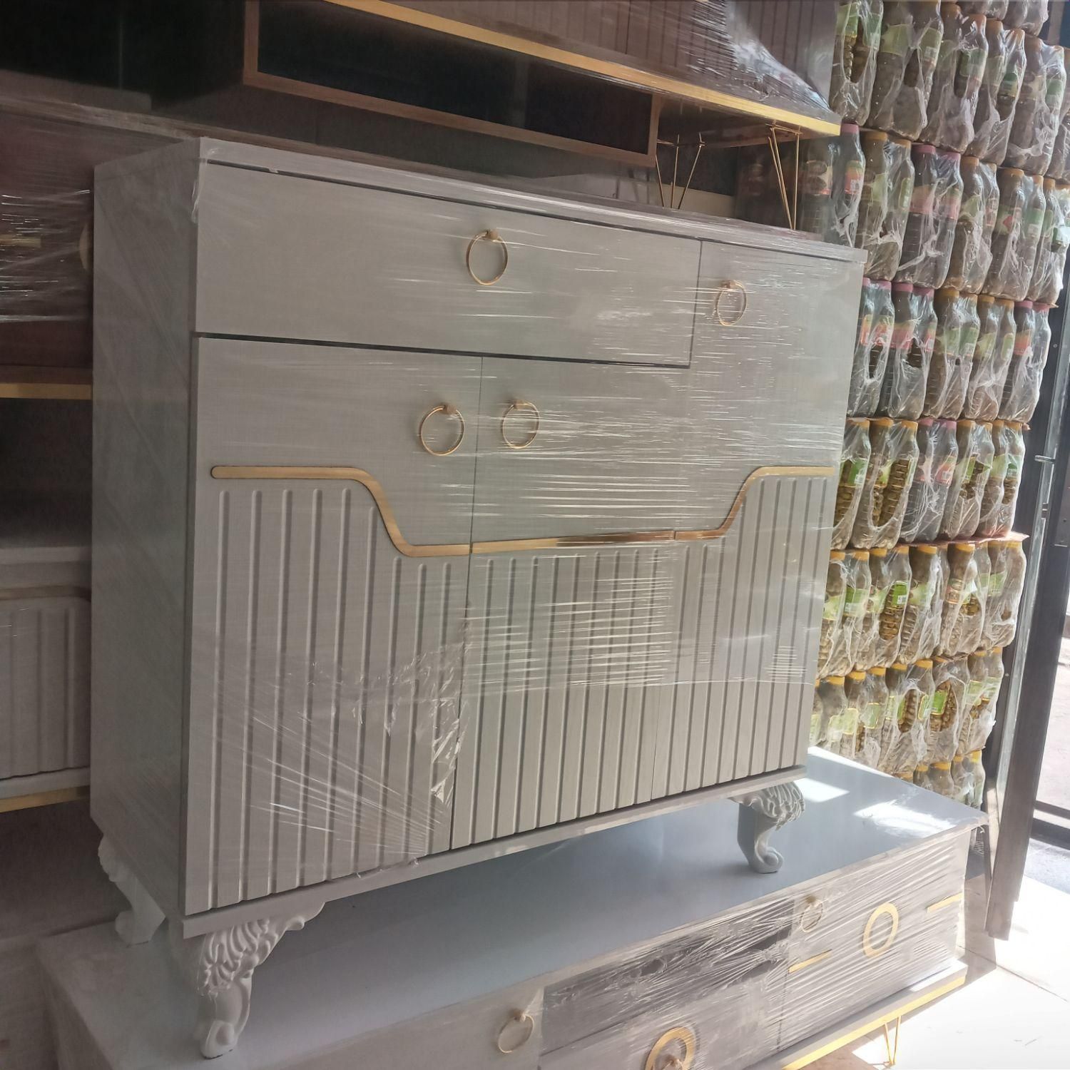 جاکفشی|جاکفشی، کمد، دراور|تبریز, |دیوار