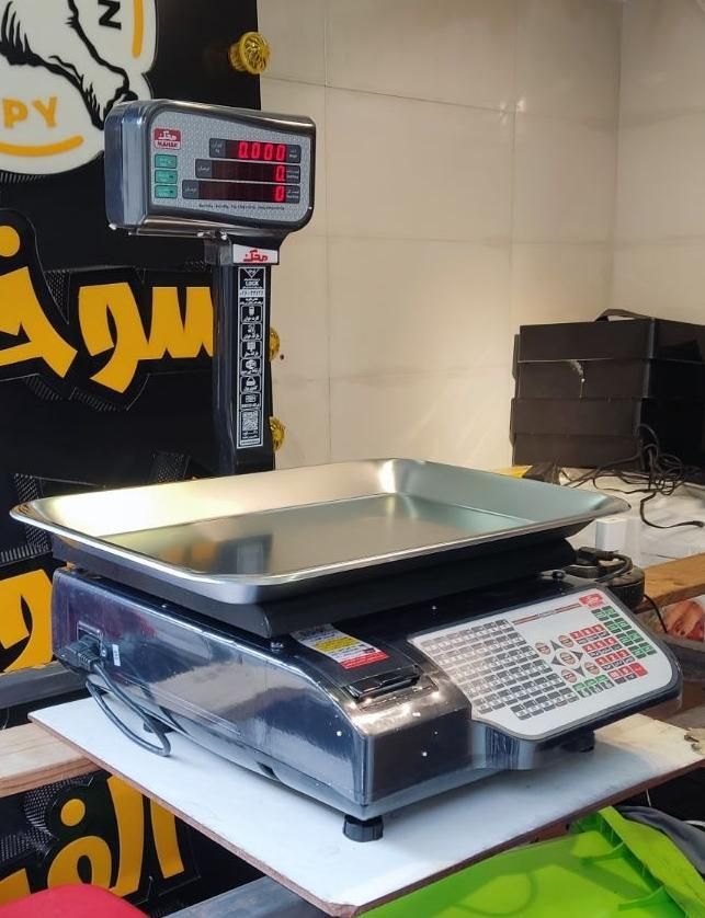 ترازو دیجیتال محک مدل فروشگاهی 16000 با سینی استیل|فروشگاه و مغازه|تهران, یافت آباد شمالی|دیوار