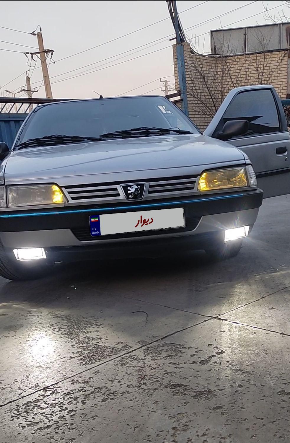 پژو405|خودرو سواری و وانت|تهران, حسن‌آباد|دیوار