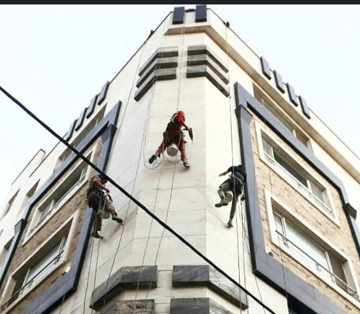 پیچ  رودپلاک کاردر ارتفاع باطناب  بدون داربست راپل|خدمات پیشه و مهارت|پردیس, |دیوار