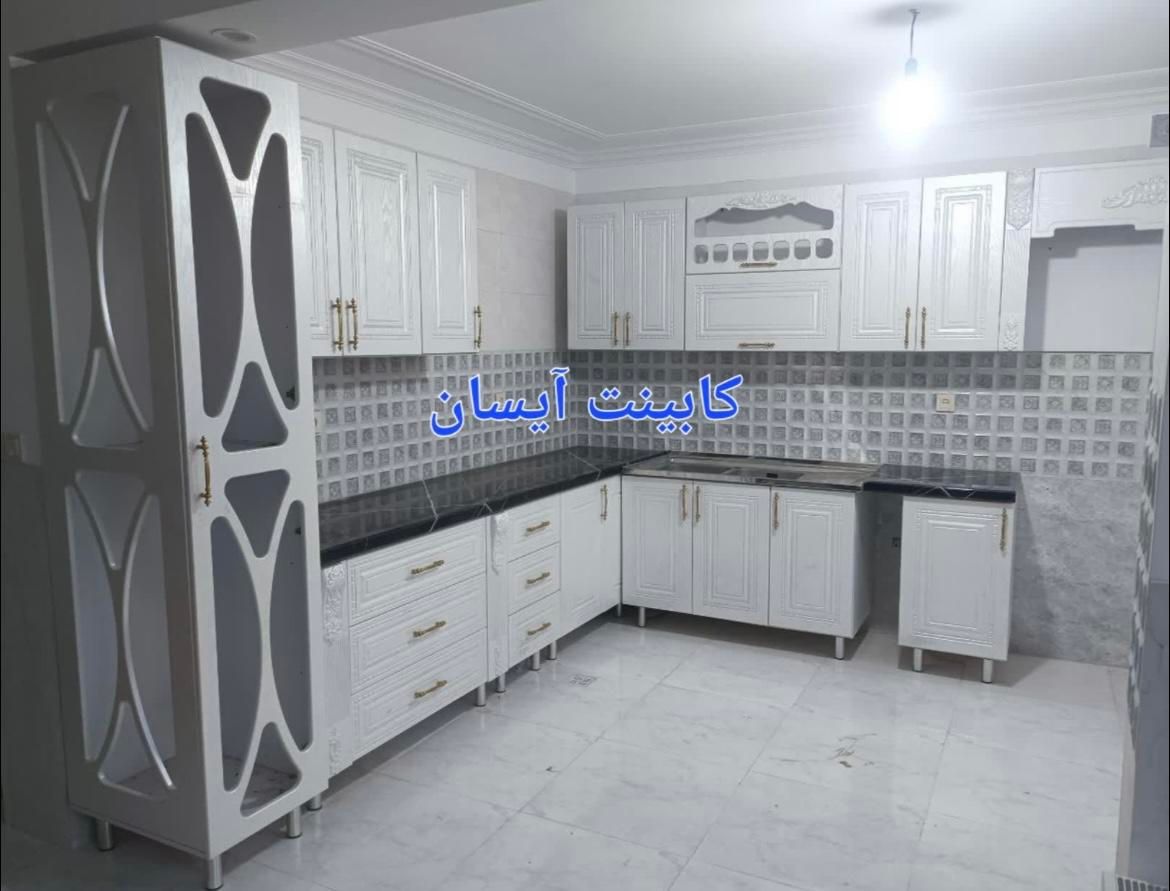 کابینت با ویترین ودستگیره وصفحه|مصالح و تجهیزات ساختمان|کاشان, لتحر|دیوار