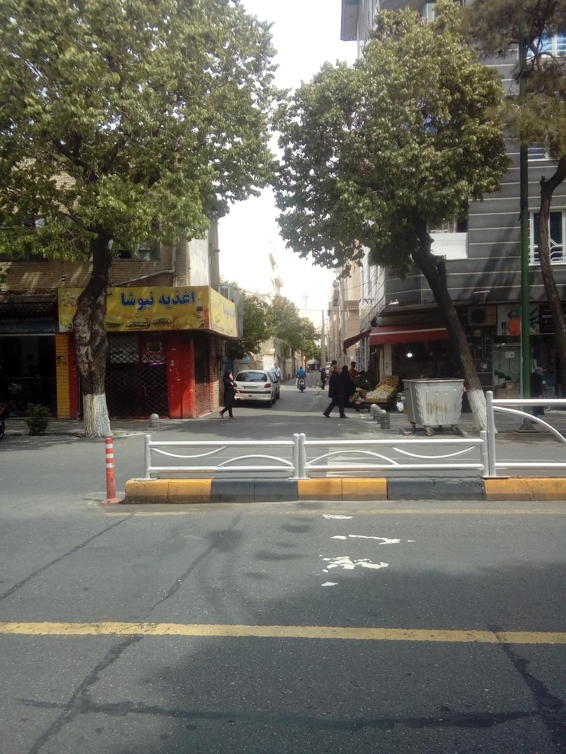 خانه کلنگی ۱۸۱ متر برِاصلی خ ولیعصر بالای مختاری|فروش خانه و ویلا|تهران, امیریه|دیوار
