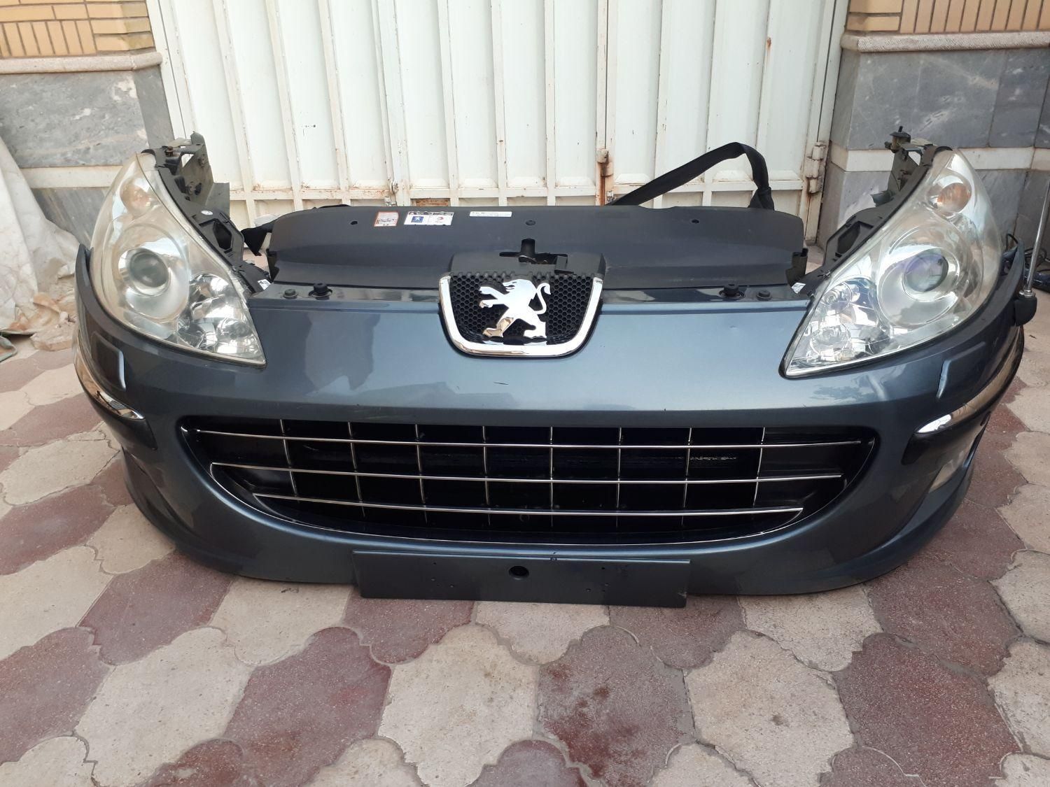 درب راننده هیوندای آزرا مشکی فابریک استوک|قطعات یدکی و لوازم جانبی|همدان, |دیوار