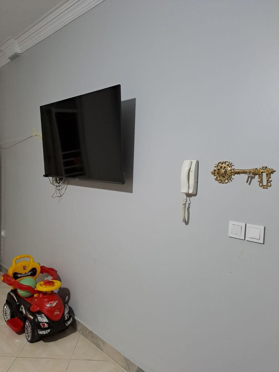 نقاشی ساختمان ورنگ آمیزی درتمام نقاط|خدمات پیشه و مهارت|تهران, سلیمانی|دیوار