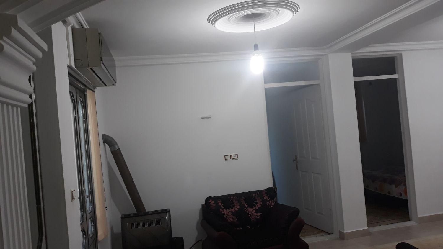سوئیت آپارتمان. ویلای استخردار. ویلای ساحلی وجنگلی|اجارهٔ کوتاه‌مدت آپارتمان و سوئیت|آستارا, |دیوار