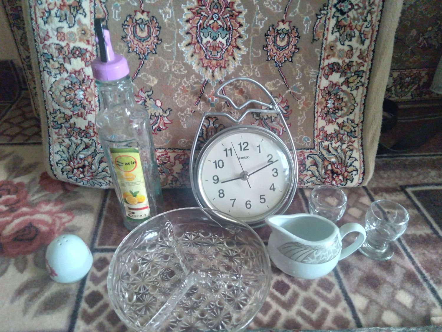 ظ‌روف خردو ریزه همه باهم ۱۰۰۰۰۰نونو|ظروف سرو و پذیرایی|تهران, یاخچی‌آباد|دیوار