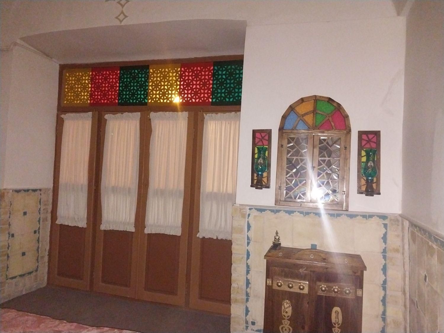 هتل سنتی اقامتگاه بومگردی|اجارهٔ کوتاه‌مدت آپارتمان و سوئیت|یزد, |دیوار