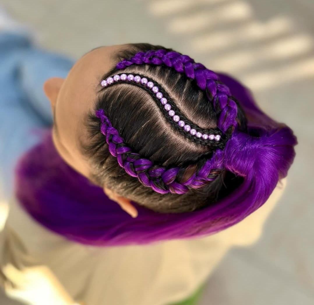 خدمات کاشت ناخن و کاشت مژه و کراتین و فشیال و..|خدمات آرایشگری و زیبایی|کرج, کمالشهر|دیوار