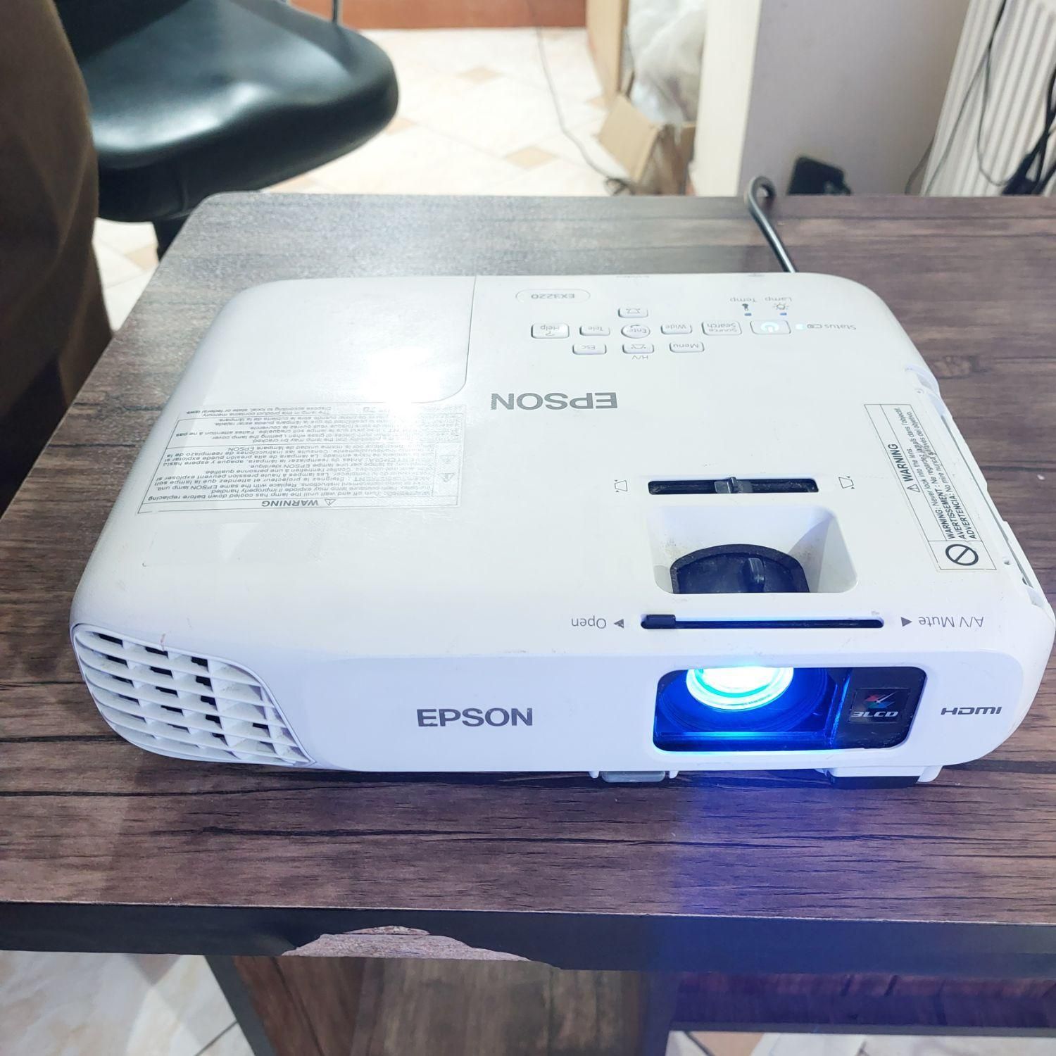 ویدیو پروژکتور HDMI|تلویزیون و پروژکتور|کرج, مصباح|دیوار