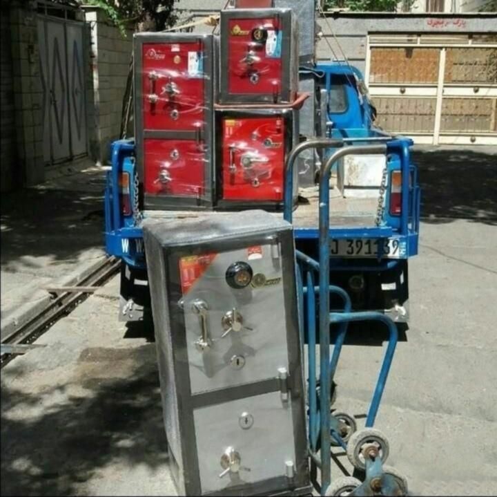 «گاوصندوق» «گاو صندوق» بزرگ کوچک 50k|ابزارآلات|مشهد, کوی سیدی|دیوار