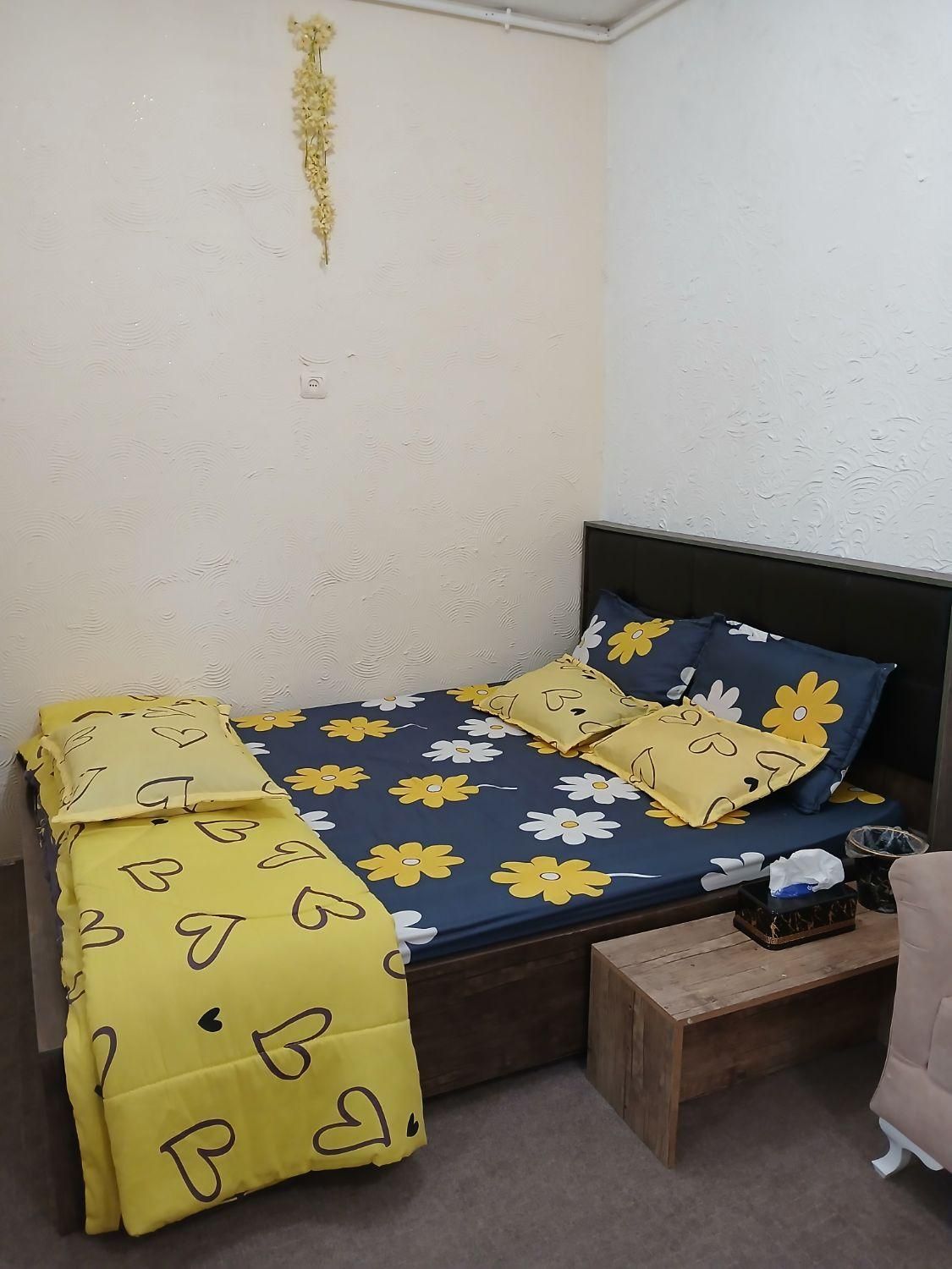 سوئیت تمیز در مرکز شهر نزدیک دریا.|اجارهٔ کوتاهمدت آپارتمان و سوئیت|بندر انزلی, آذربایجان|دیوار