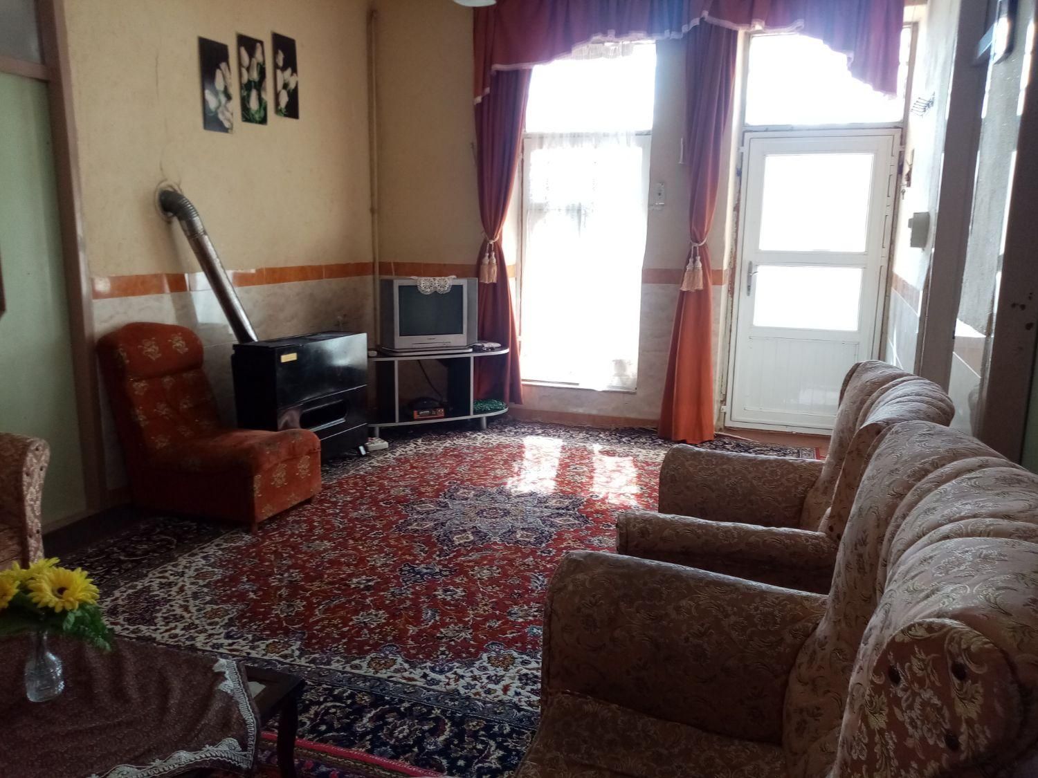 سوییت دربستی در اسکو (نزدیک به کندوان)|اجارهٔ کوتاه‌مدت آپارتمان و سوئیت|سهند, |دیوار