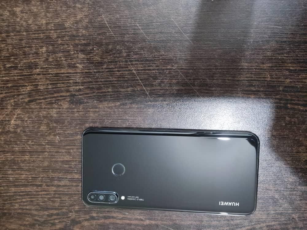 گوشی هواوی p30lite|موبایل|مرودشت, مسکن مهرگان|دیوار