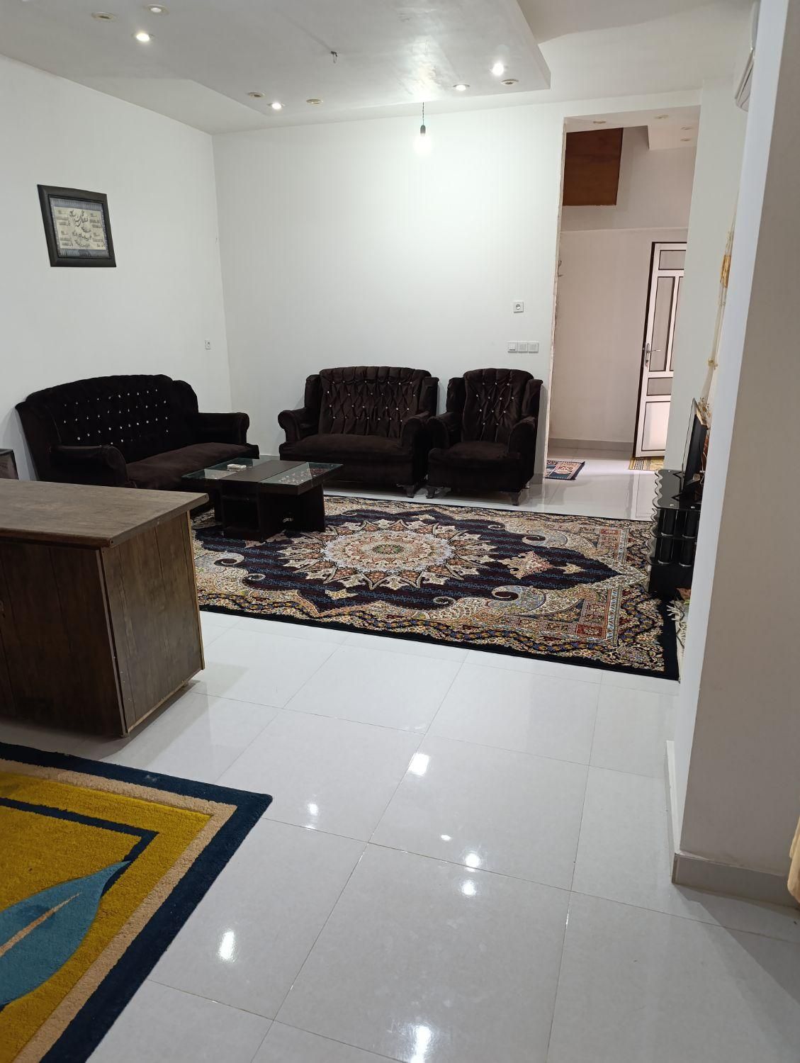 اجاره روزانه/هفتگی/ماهانه آپارتمان ۹۰ متری|اجارهٔ کوتاه‌مدت آپارتمان و سوئیت|سلمان‌شهر, |دیوار