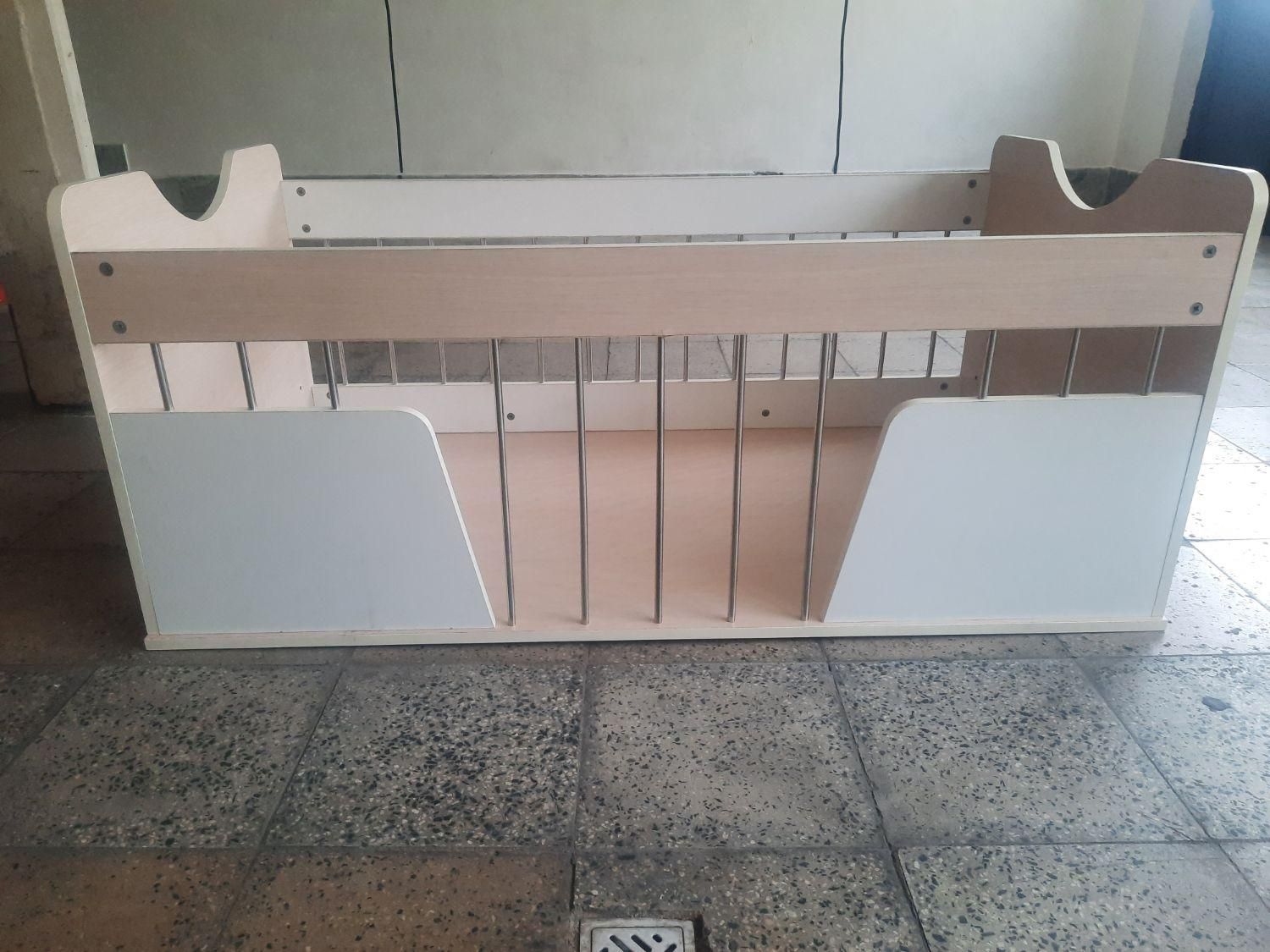 تخت کودک|تخت و سرویس خواب|تهران, جمال‌زاده|دیوار