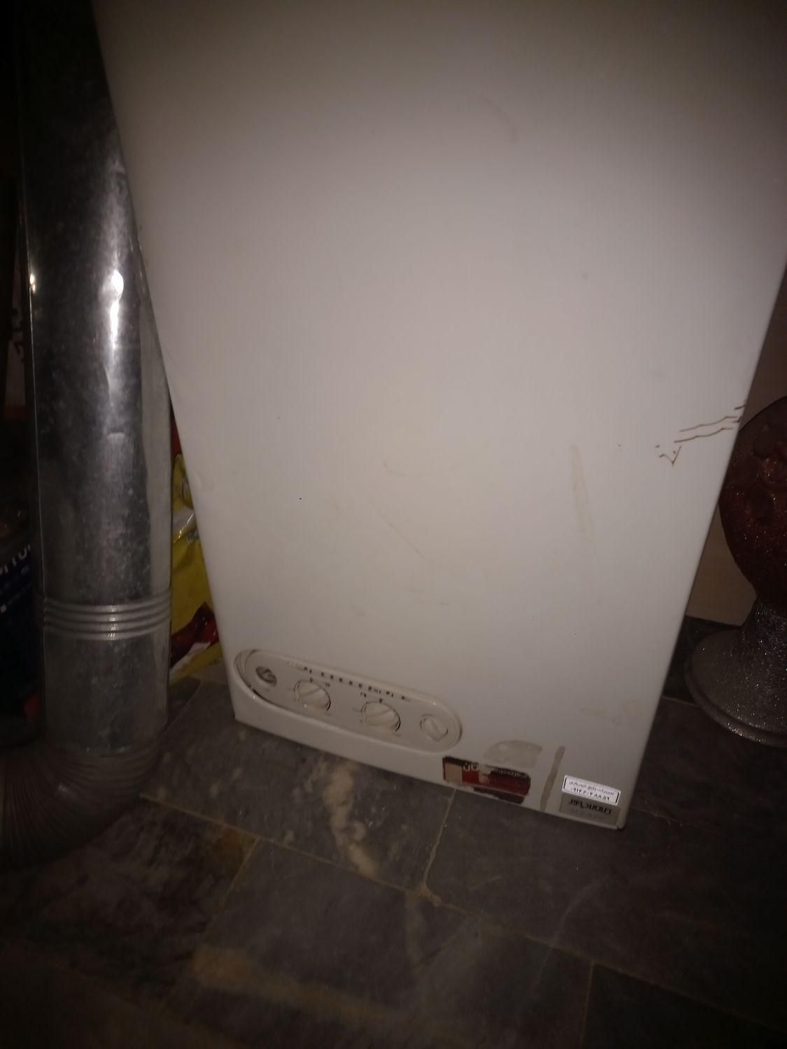 پکیچ ایران رادیاتور m24ff|آبگرمکن، پکیج، شوفاژ|قرچک, |دیوار