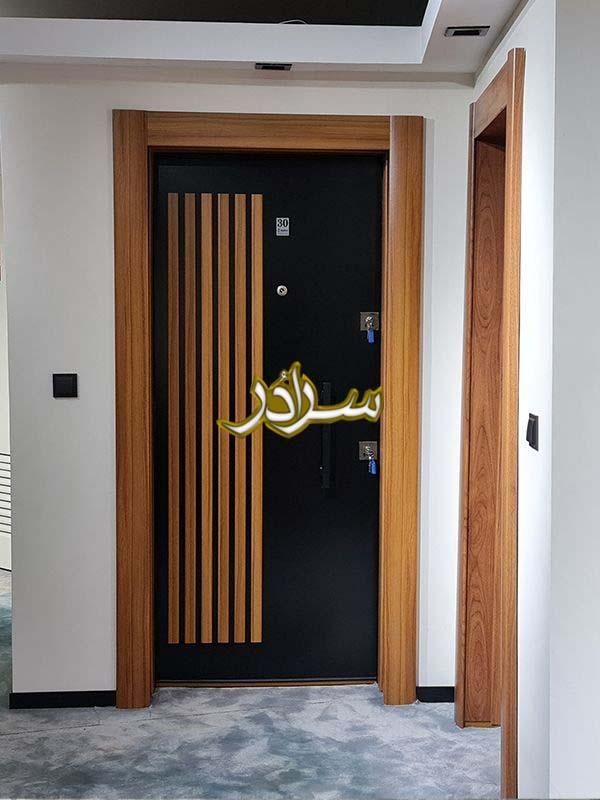 درب ضد سرقت ترکیب شیشه و چوب  کلینیک سرادر کد 87cc|مصالح و تجهیزات ساختمان|فریدون‌کنار, |دیوار