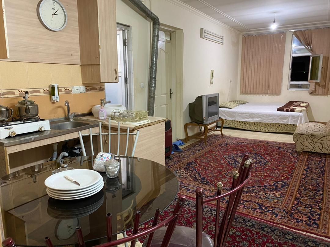 سوییت بلوارجمهوری فول امکانات|اجارهٔ کوتاه‌مدت آپارتمان و سوئیت|یزد, |دیوار