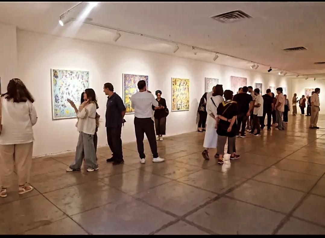 فرشته ۳۰۰ ،۴۰۰ ،۸۰۰ متر   اجاره روزانه فلت ویلایی|اجارهٔ کوتاه‌مدت دفتر کار و فضای آموزشی|تهران, الهیه|دیوار