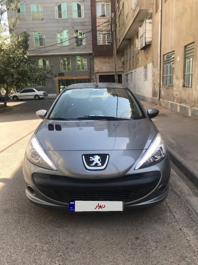 پژو 207i دنده‌ای، مدل ۱۳۹۷|خودرو سواری و وانت|تهران, آهنگ|دیوار