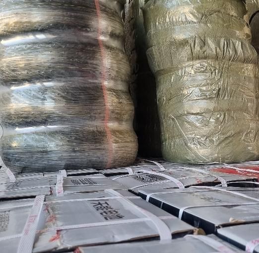 لاستیک و باطری موتور شارژی|قطعات یدکی و لوازم جانبی|کیش, |دیوار