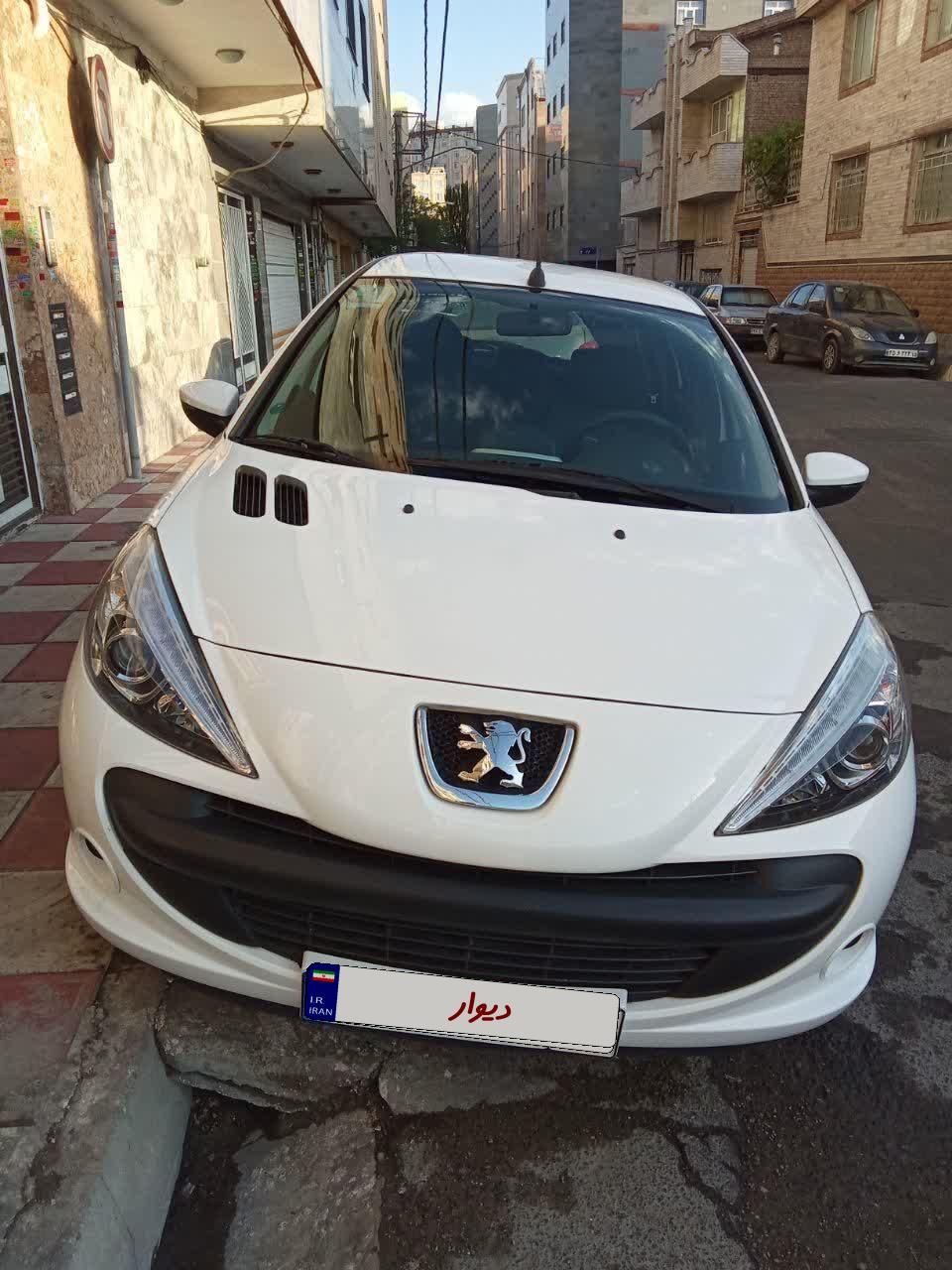 پژو 207i اتوماتیک TU5P، مدل ۱۴۰۱|خودرو سواری و وانت|تبریز, |دیوار