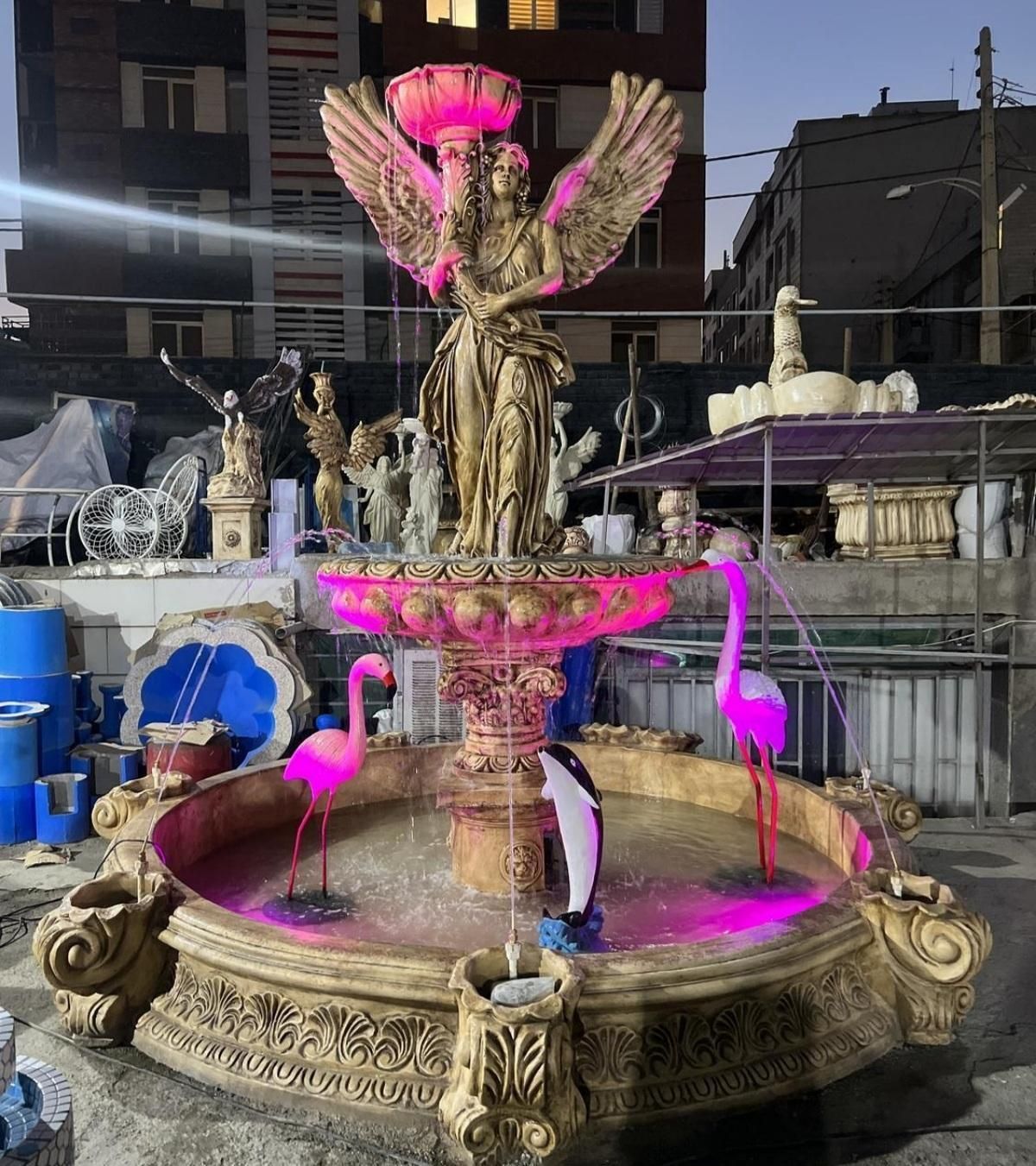 آبنما پاشوردار فرشتگان بتنی فایبرگلاس مجلل مقاوم|مصالح و تجهیزات ساختمان|شیراز, ابیوردی|دیوار